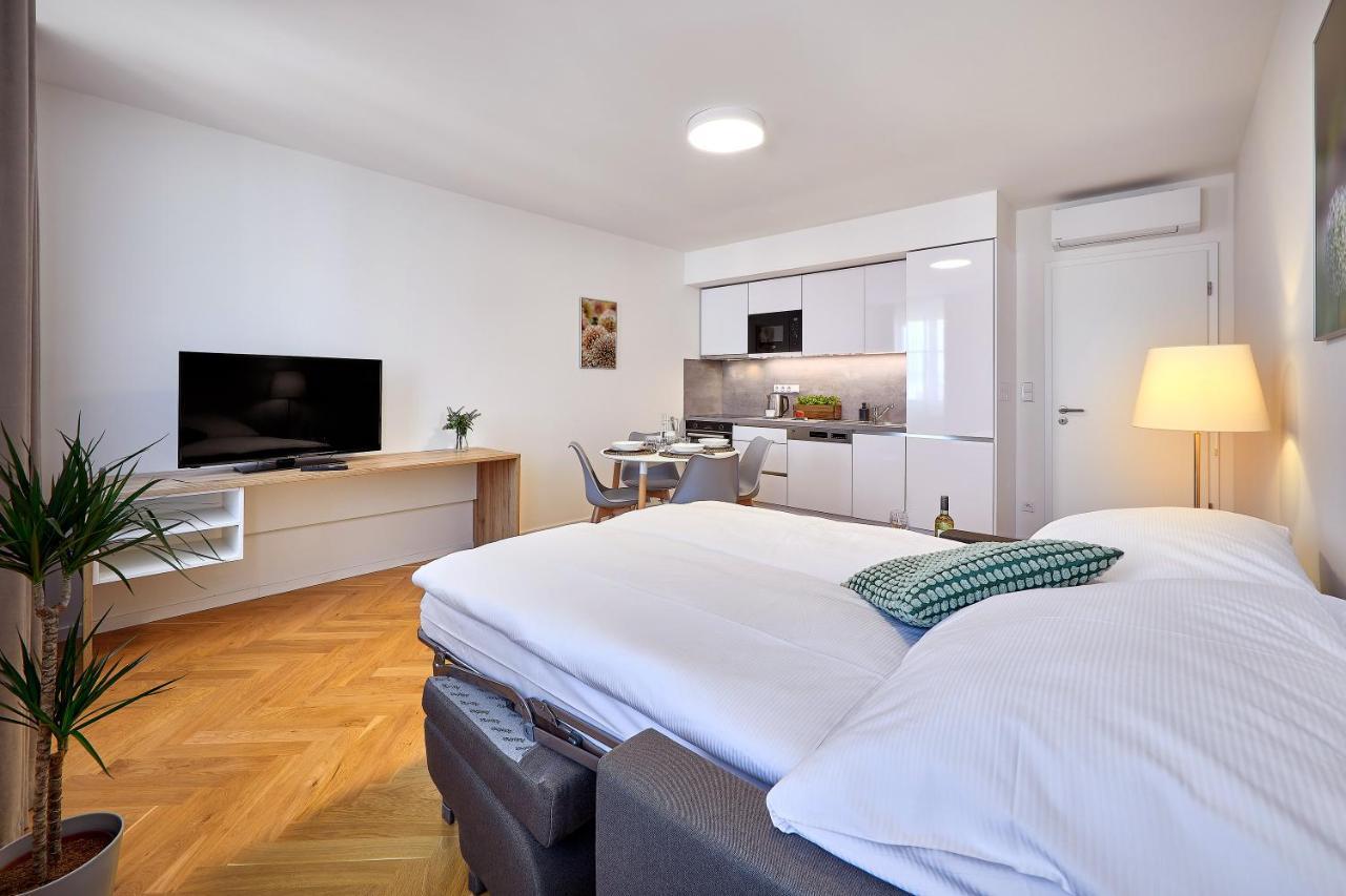 Downtown Suites Rubesova Prag Dış mekan fotoğraf