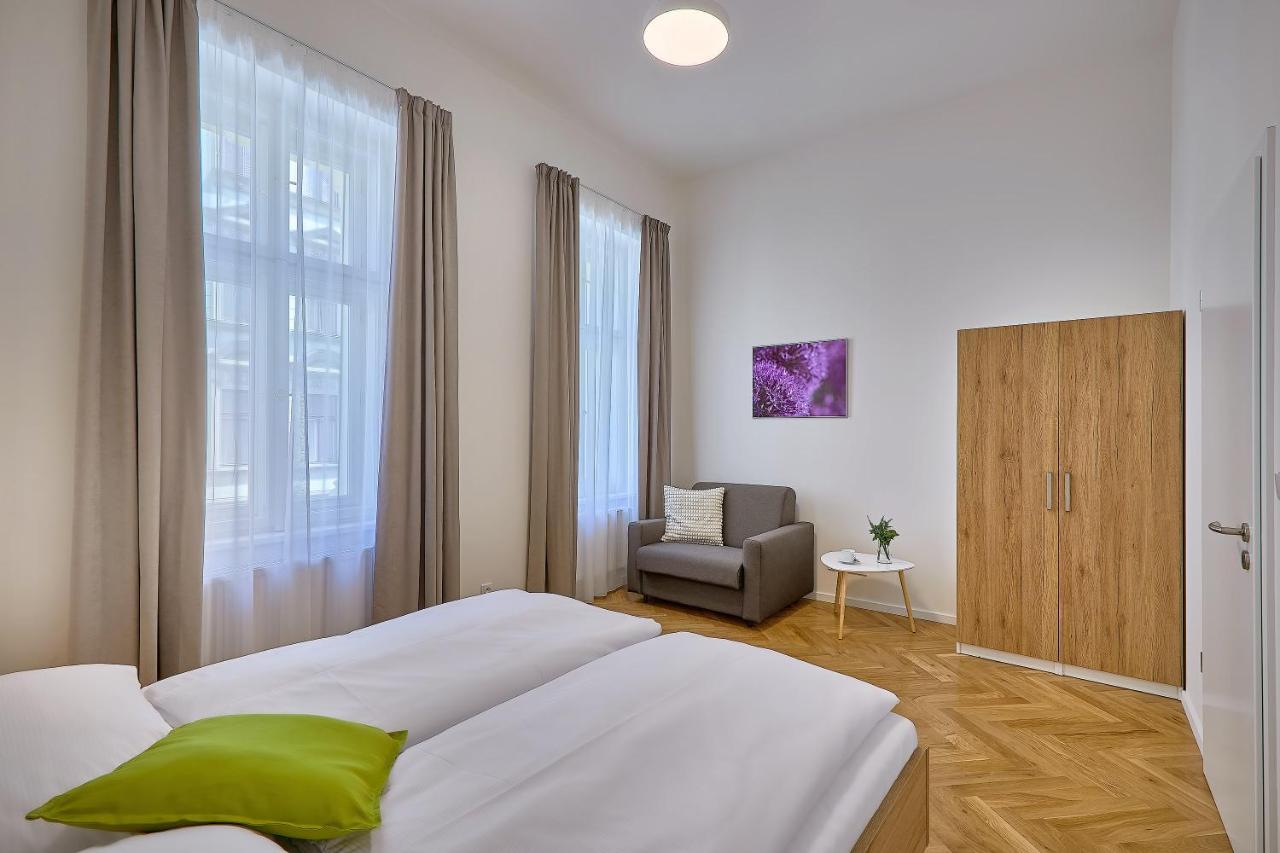 Downtown Suites Rubesova Prag Dış mekan fotoğraf