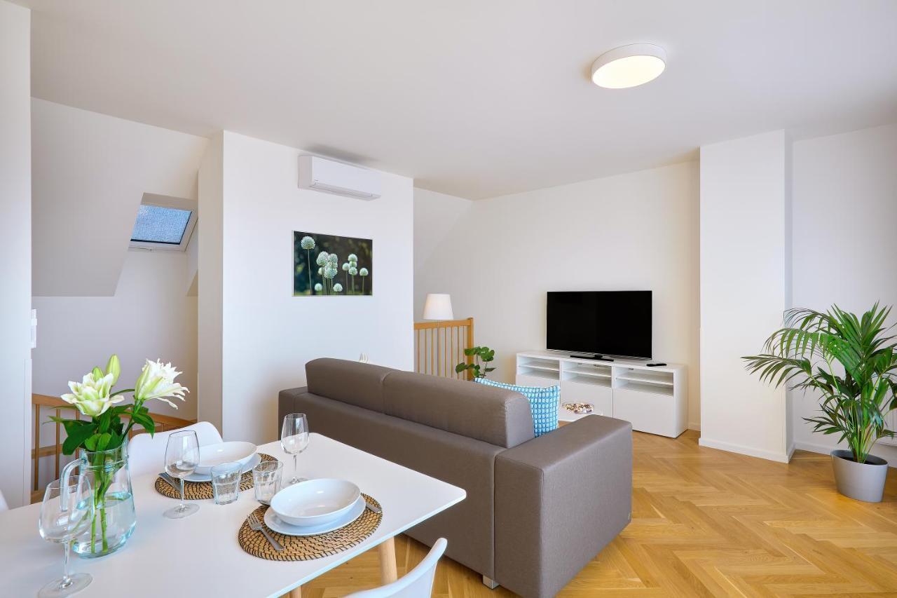Downtown Suites Rubesova Prag Dış mekan fotoğraf