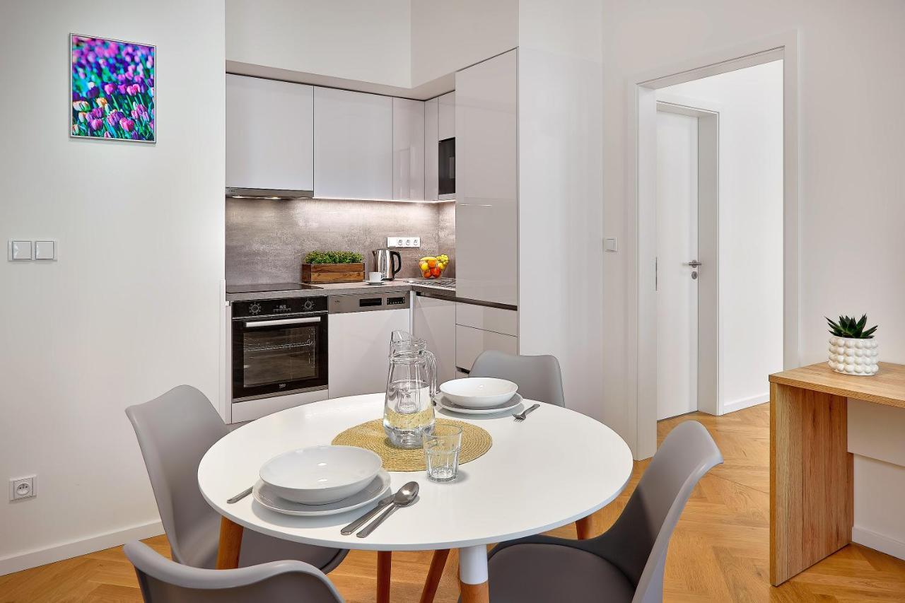 Downtown Suites Rubesova Prag Dış mekan fotoğraf