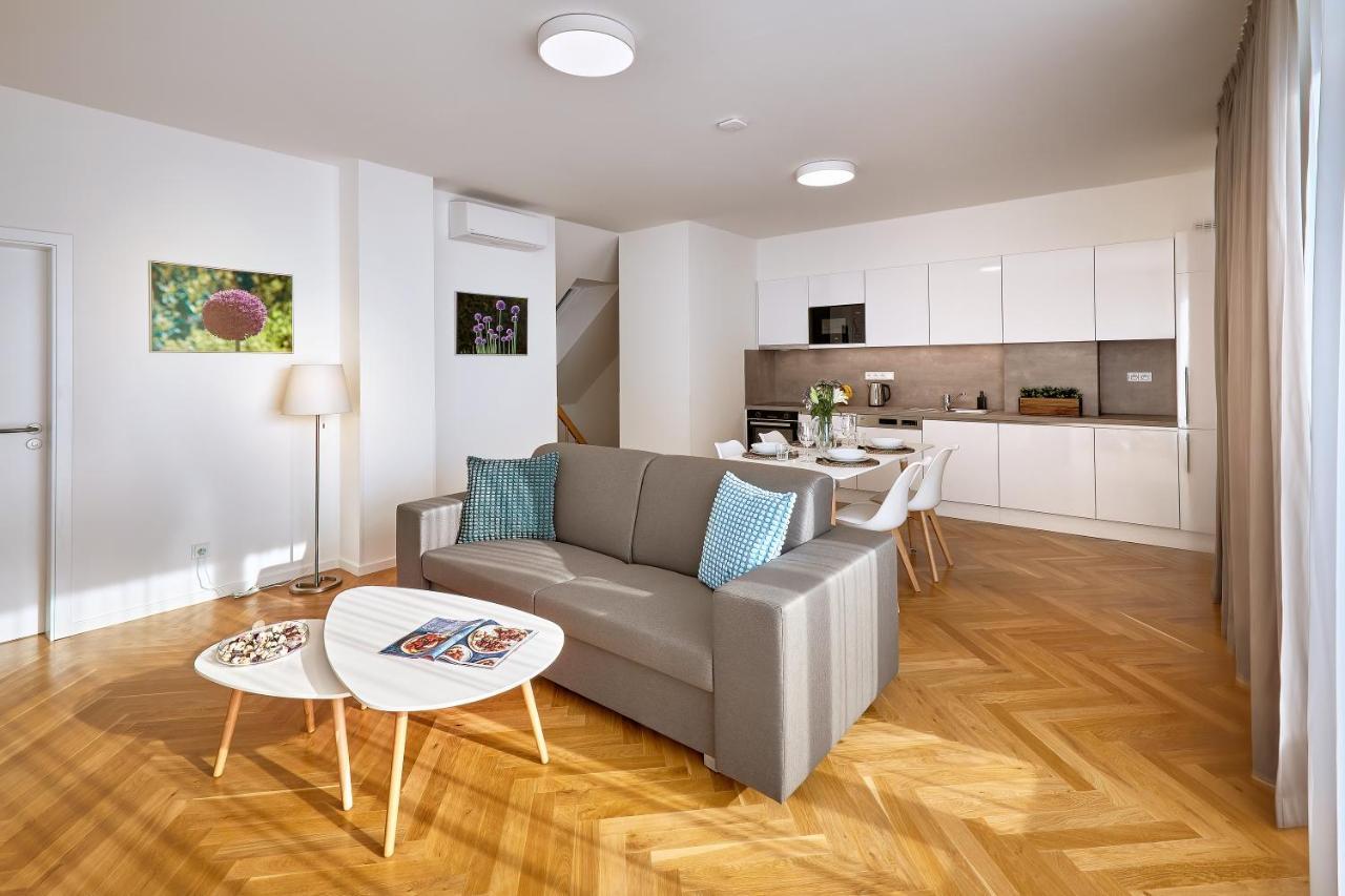 Downtown Suites Rubesova Prag Dış mekan fotoğraf