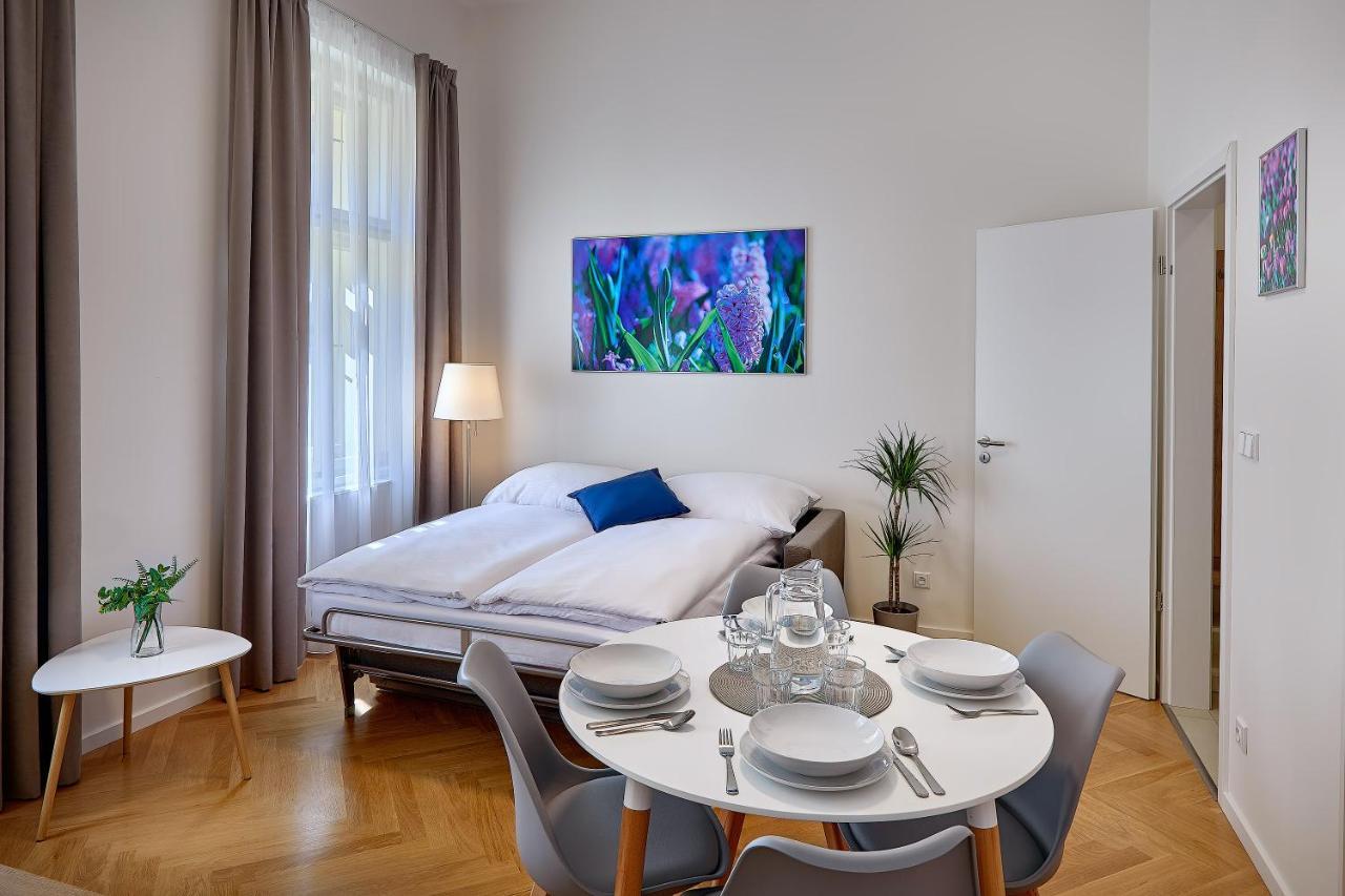 Downtown Suites Rubesova Prag Dış mekan fotoğraf